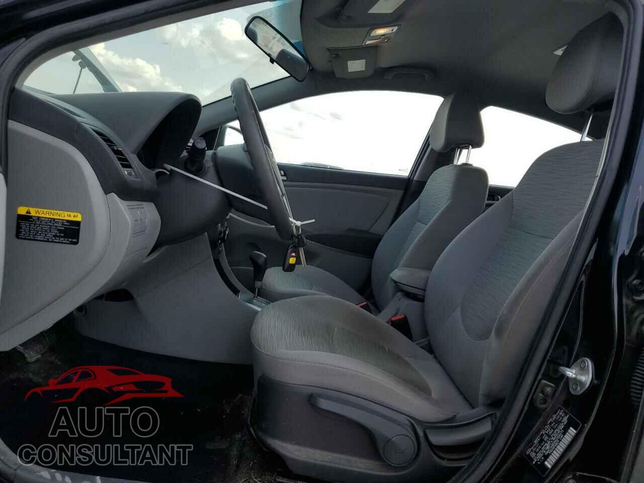 HYUNDAI ACCENT 2017 - KMHCT4AE0HU353473