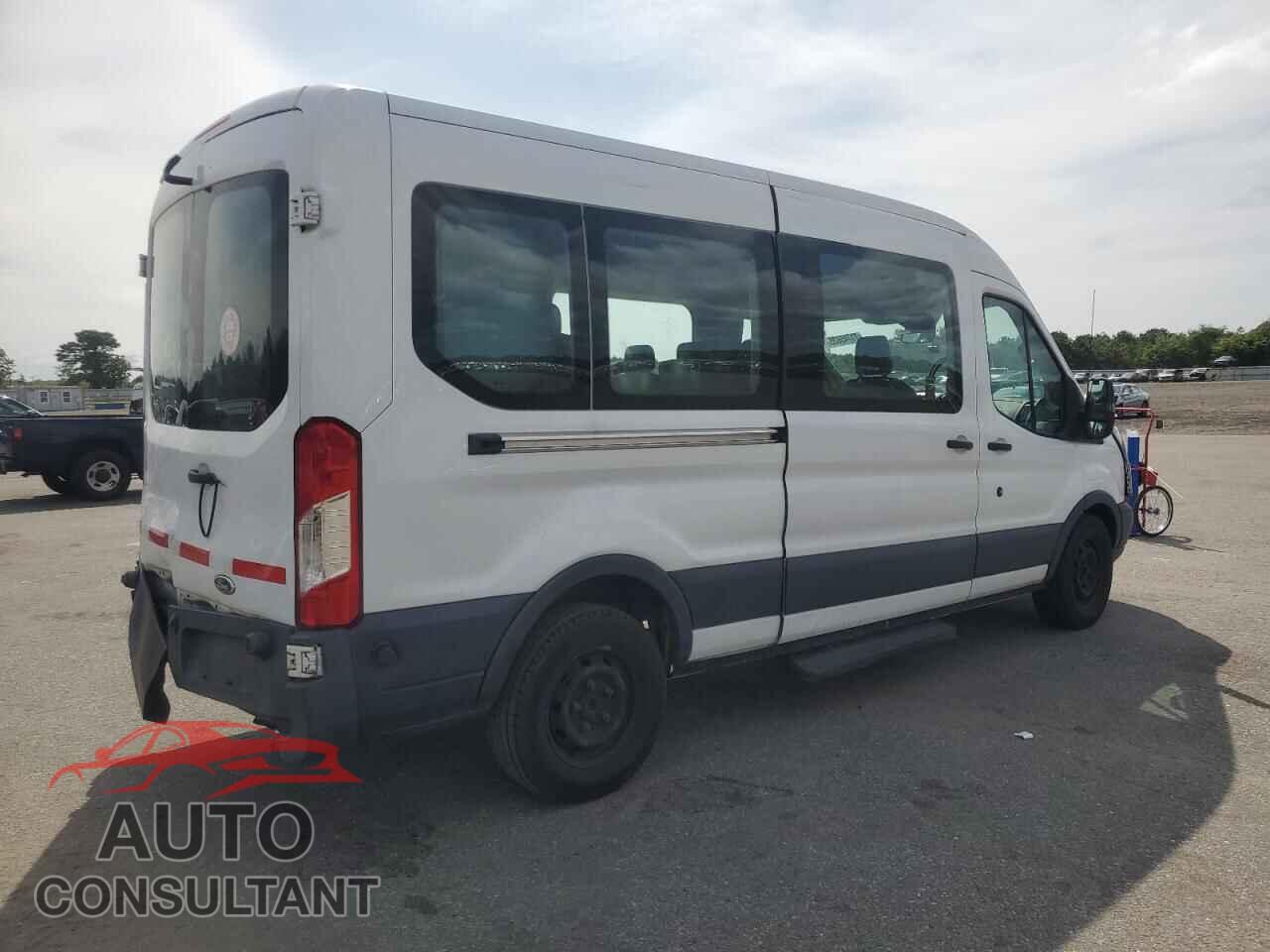 FORD TRANSIT 2017 - 1FBZX2CM5HKB49182