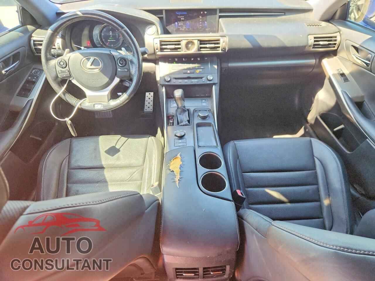 LEXUS IS 2016 - JTHBA1D24G5010100