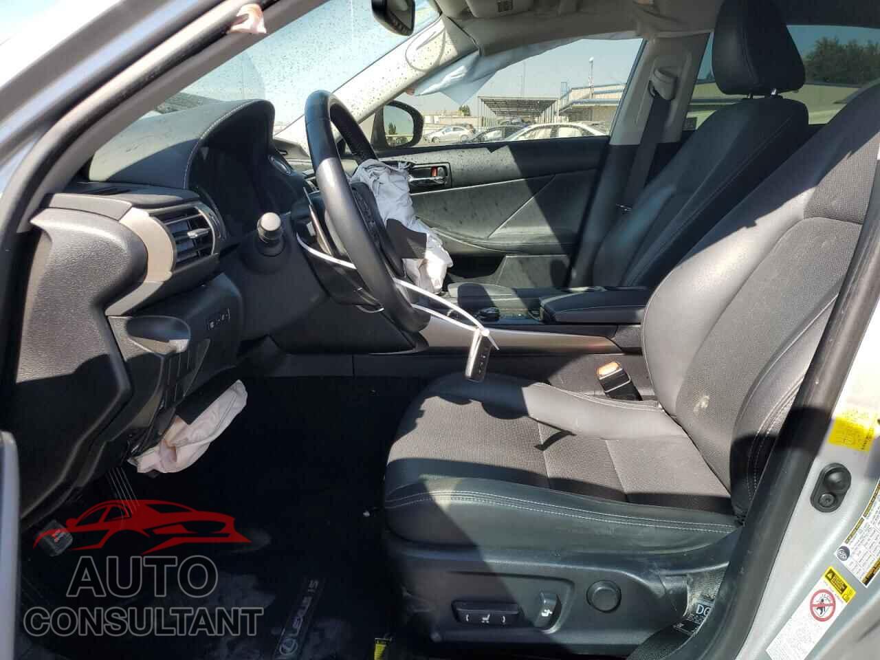 LEXUS IS 2014 - JTHBF1D28E5037721
