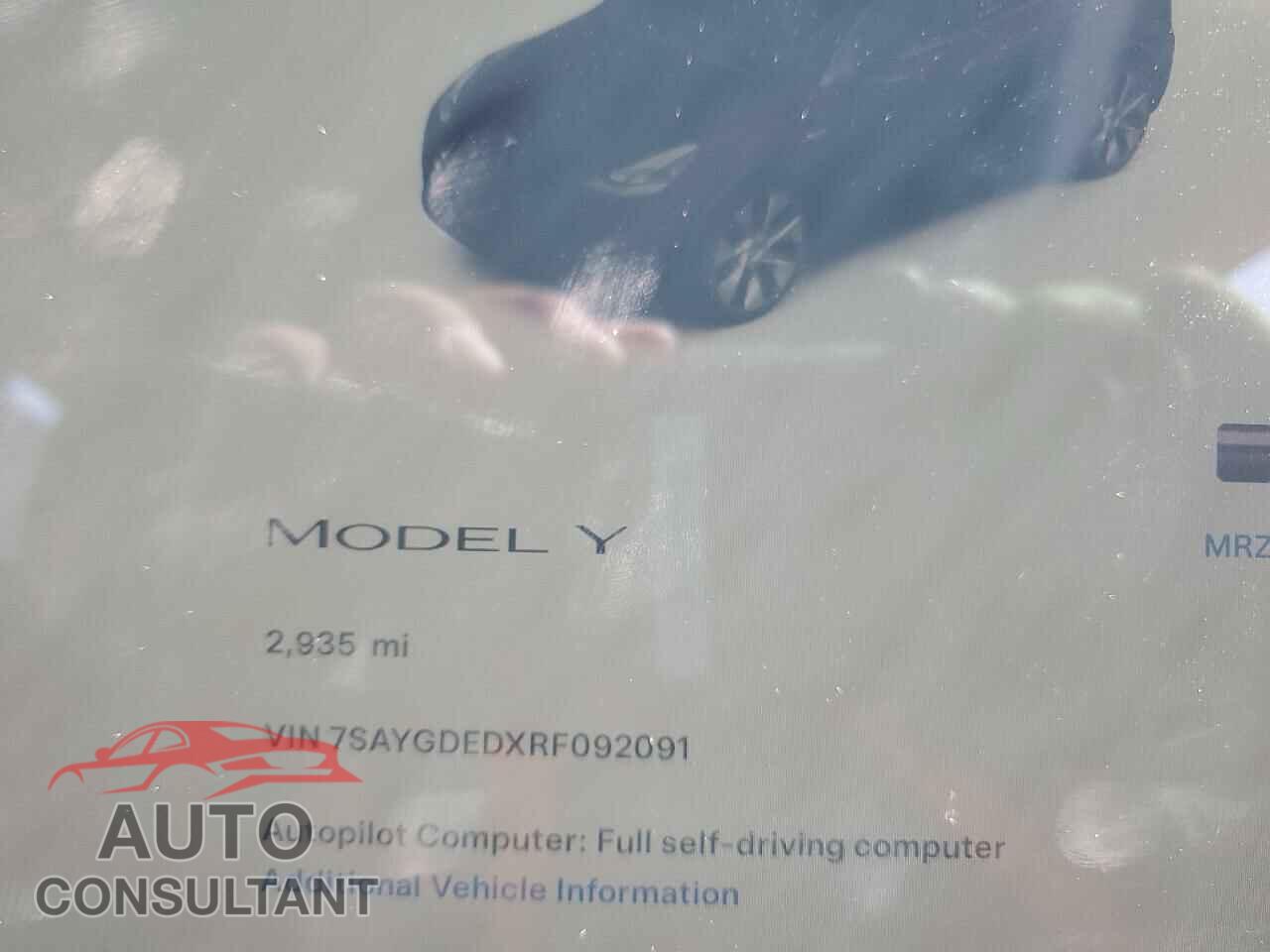 TESLA MODEL Y 2024 - 7SAYGDEDXRF092091