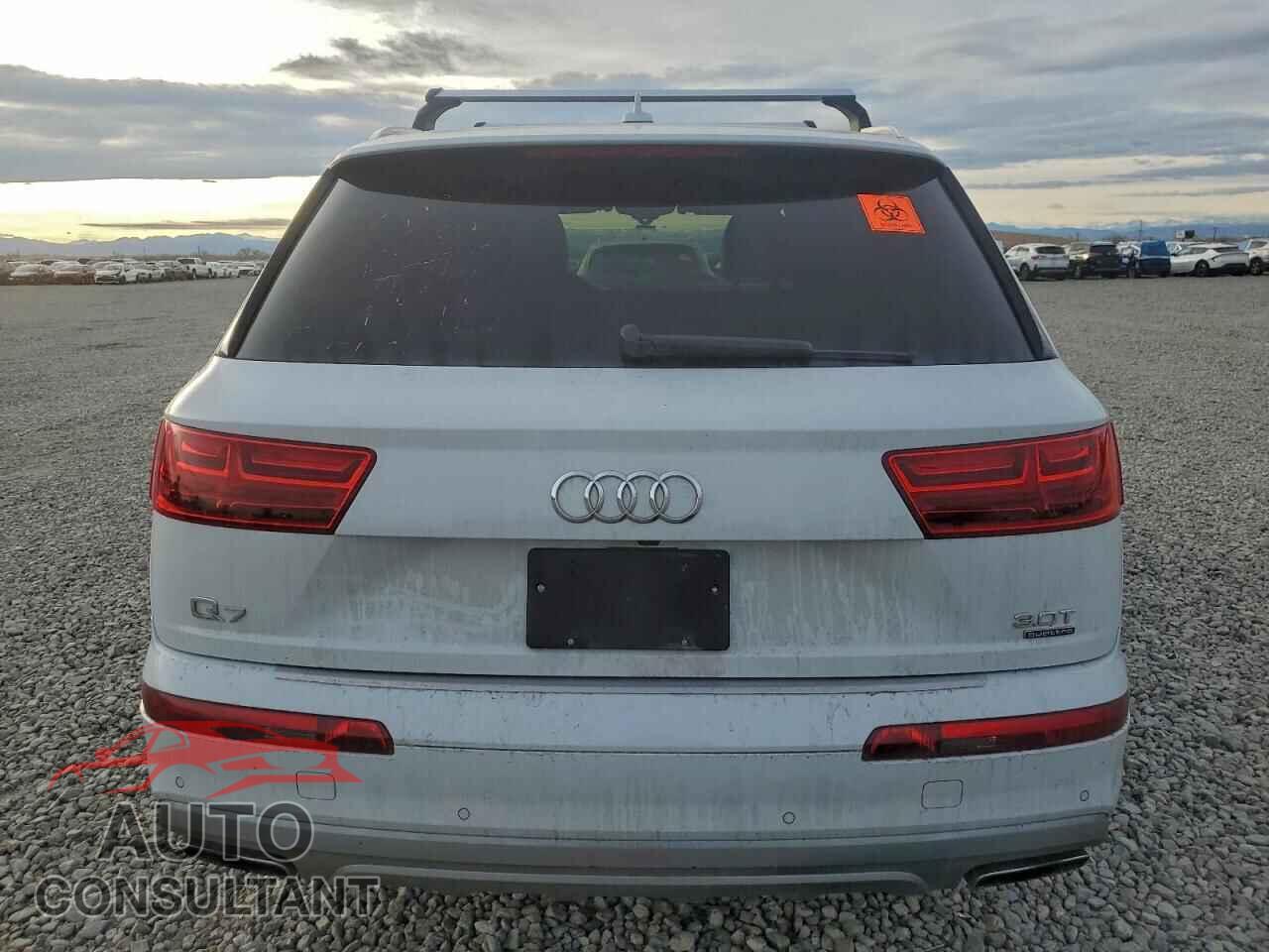 AUDI Q7 2018 - WA1LAAF74JD032121