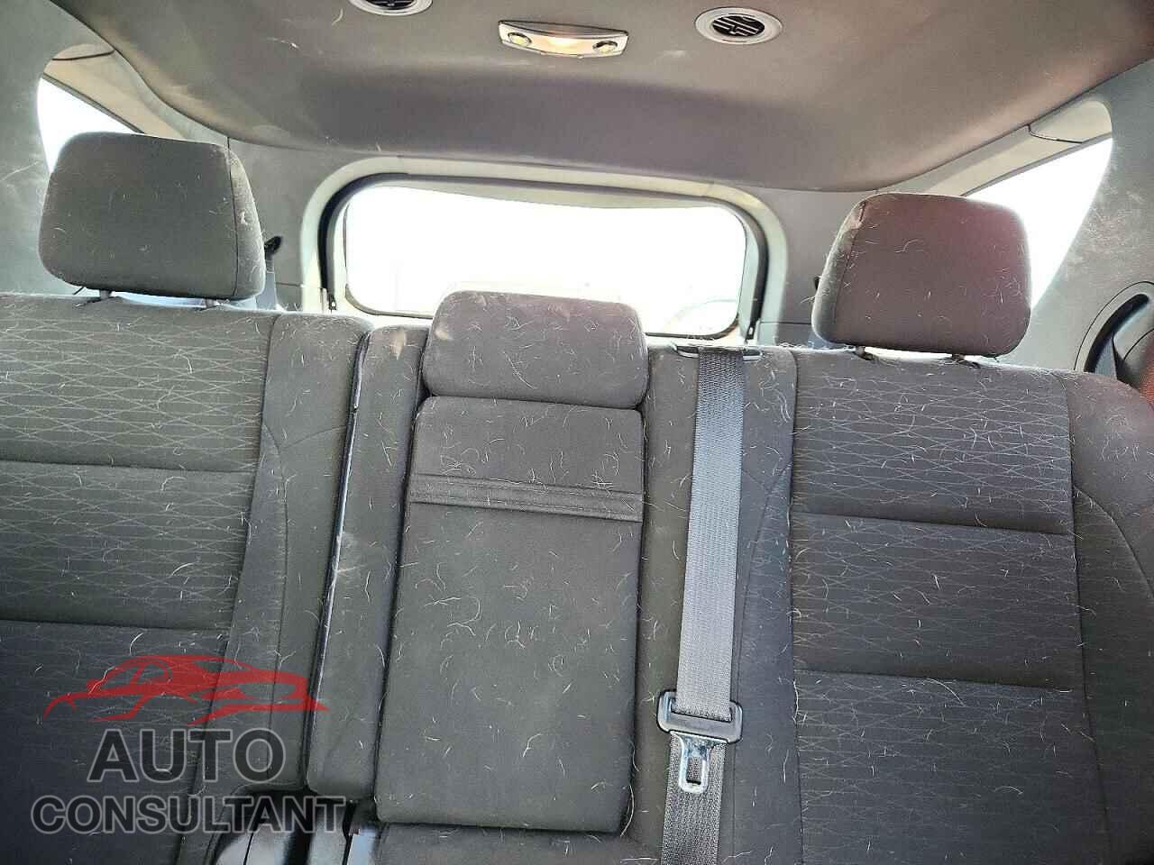 DODGE DURANGO 2018 - 1C4RDJAG6JC116350