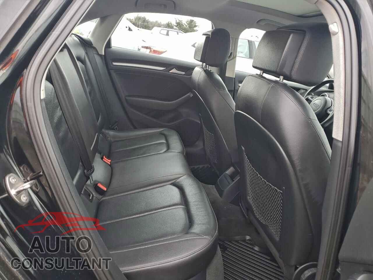 AUDI A3 2015 - WAUBFGFF8F1004373