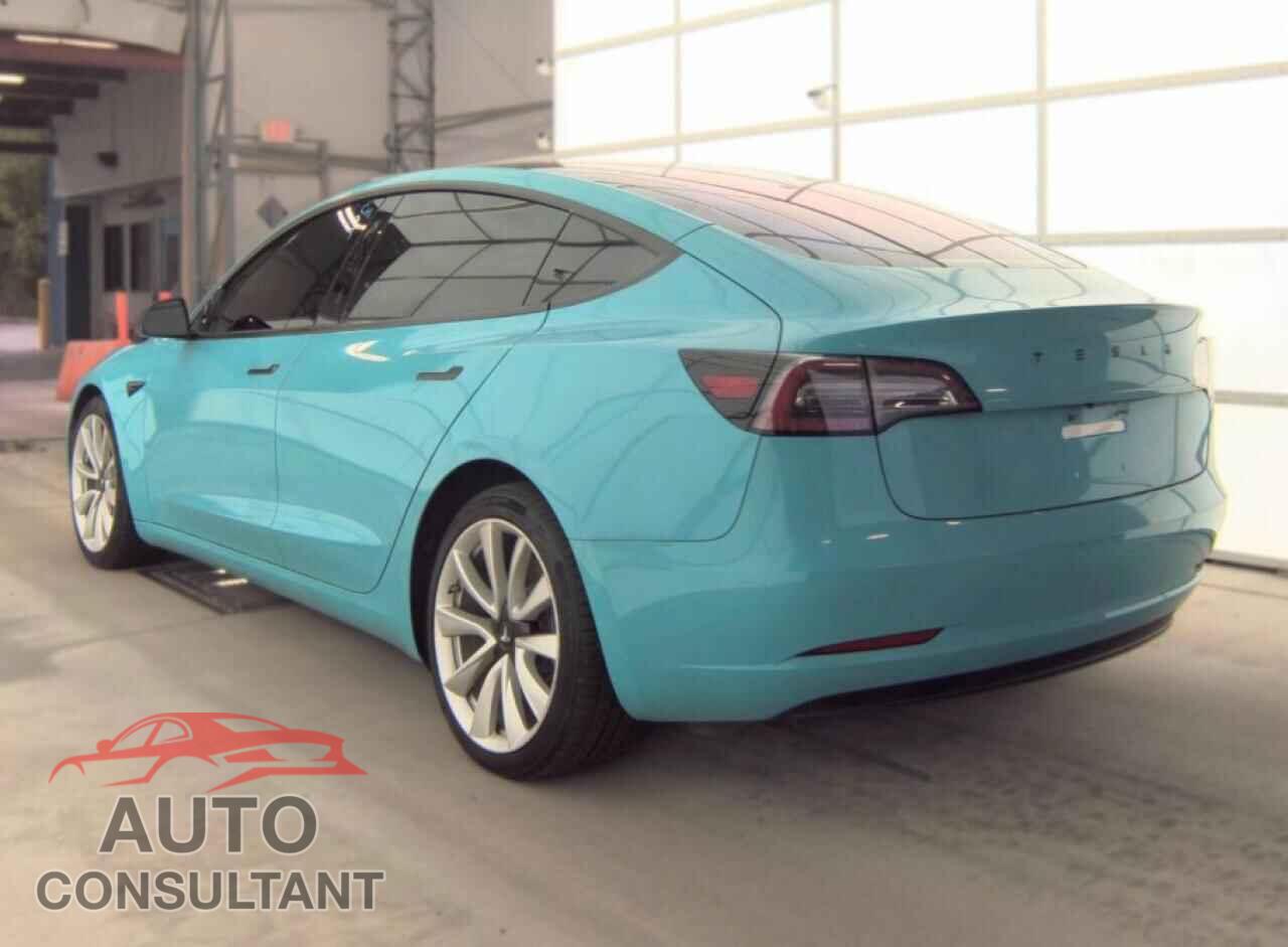 TESLA MODEL 3 2018 - 5YJ3E1EB0JF182543