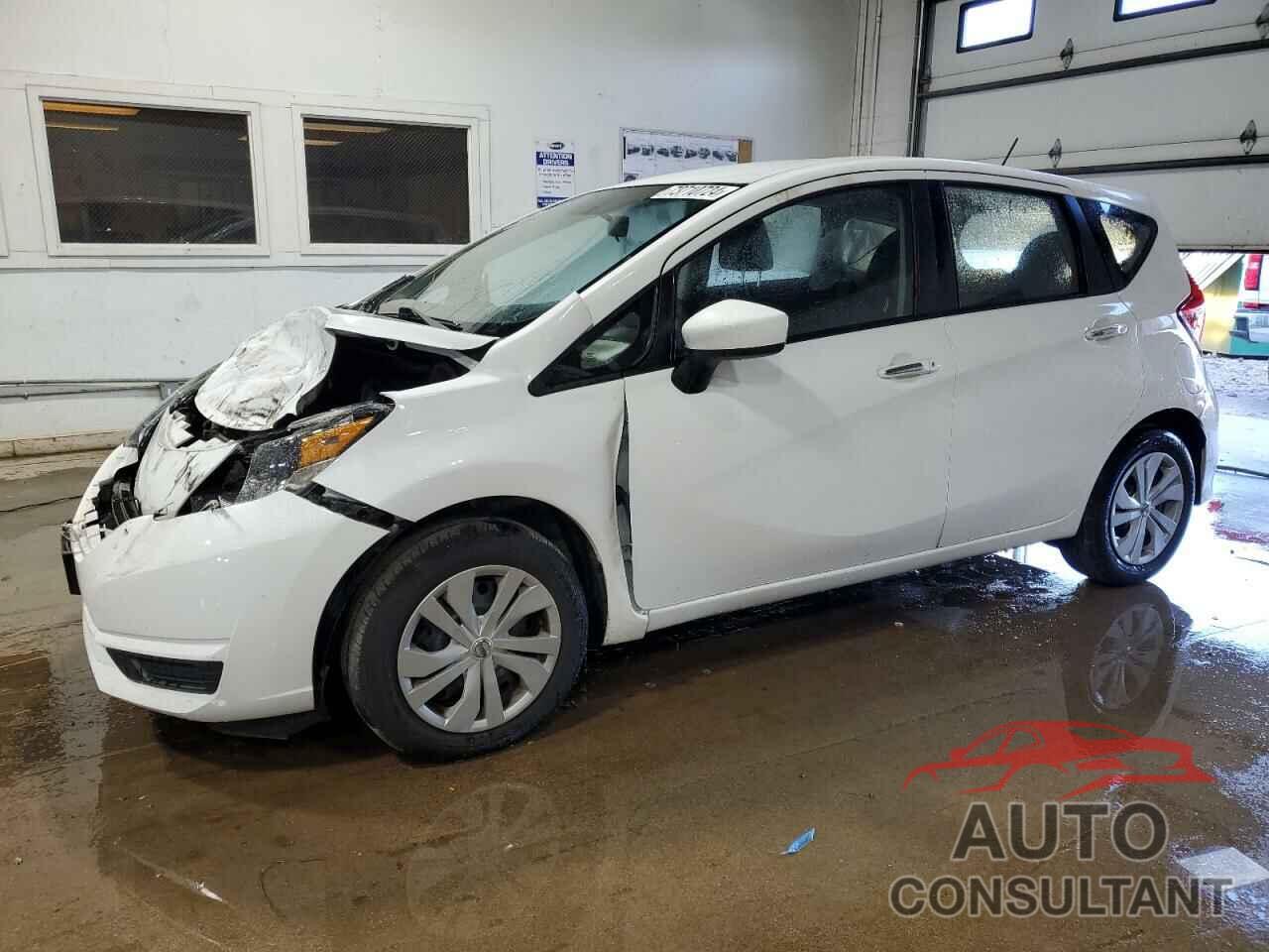 NISSAN VERSA 2017 - 3N1CE2CP1HL379112