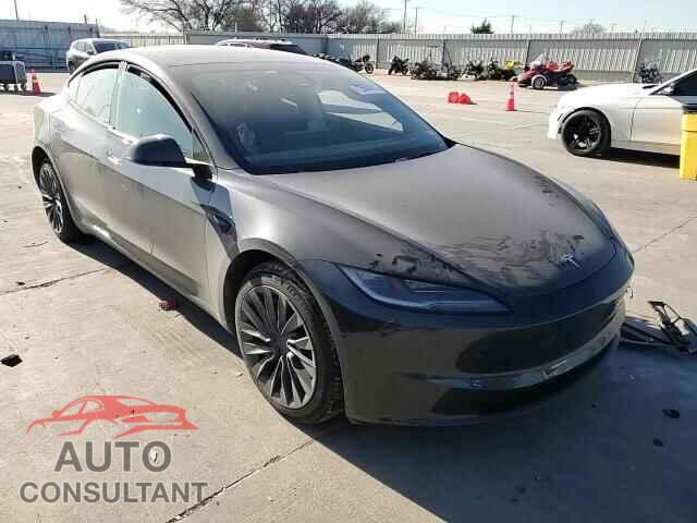 TESLA MODEL 3 2024 - 5YJ3E1EA9RF782352