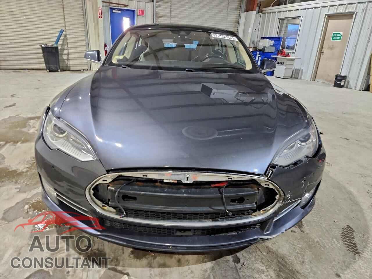TESLA MODEL S 2015 - 5YJSA1H28FF094284