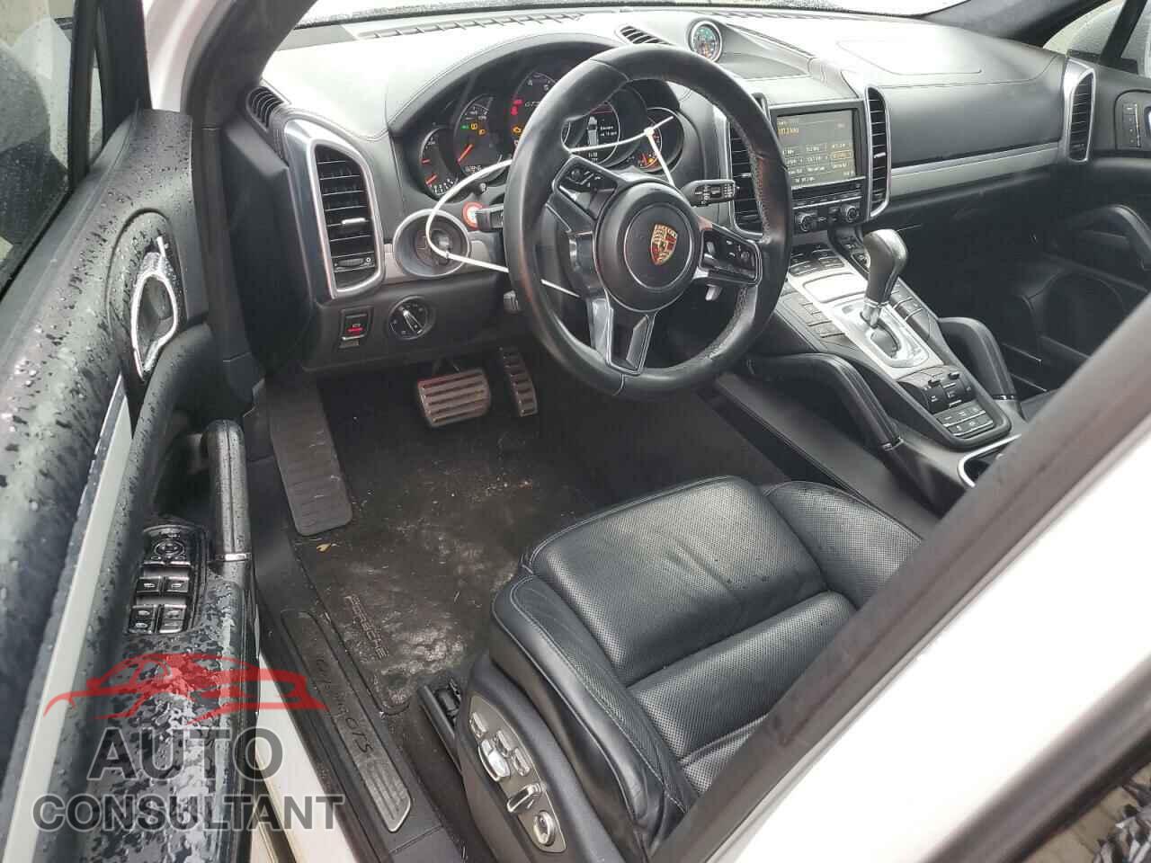 PORSCHE CAYENNE 2016 - WP1AD2A20GLA72991