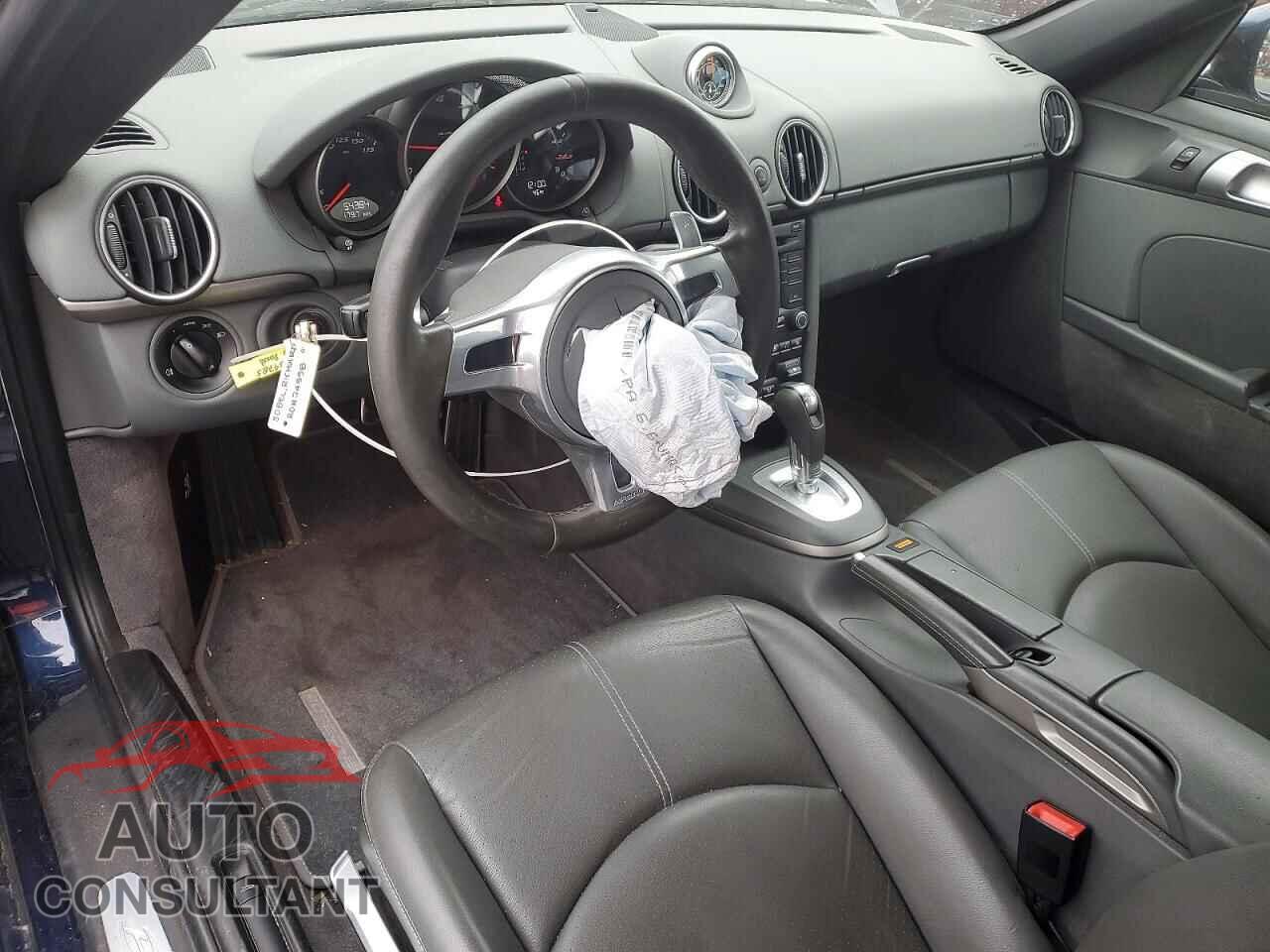 PORSCHE BOXSTER 2011 - WP0CA2A80BS710825