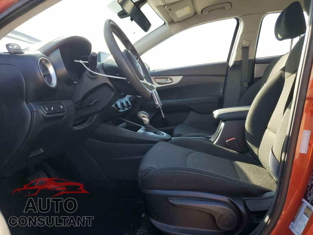 KIA FORTE 2023 - 3KPF24AD8PE611814