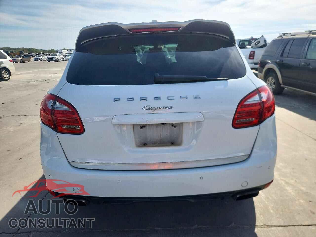 PORSCHE CAYENNE 2014 - WP1AA2A22ELA96201