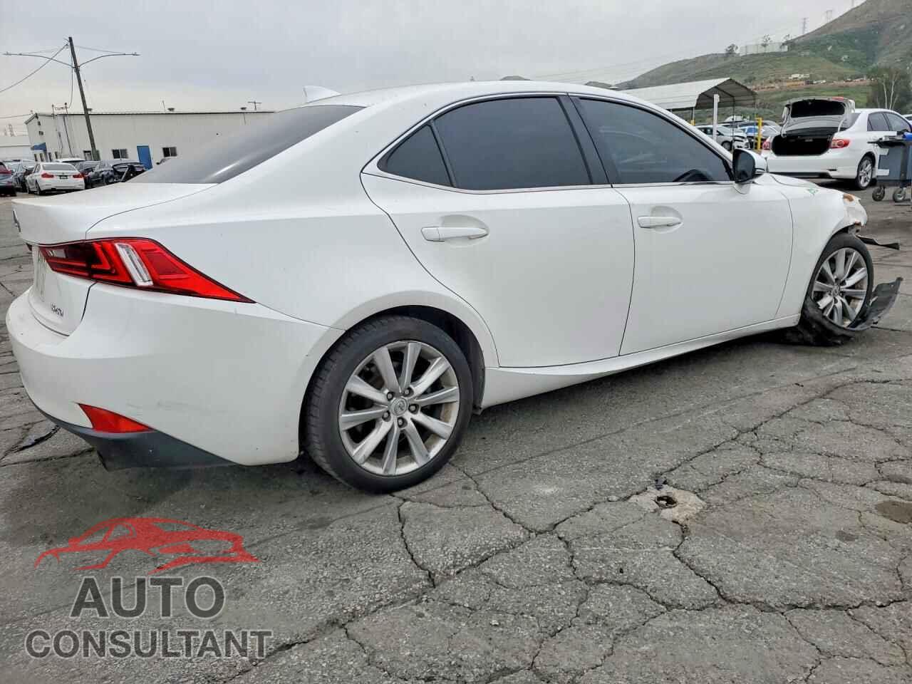 LEXUS IS 2014 - JTHBF1D2XE5039521