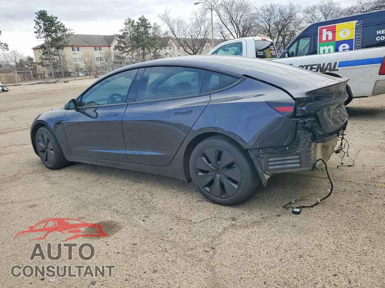 TESLA MODEL 3 2024 - 5YJ3E1EB8RF754390
