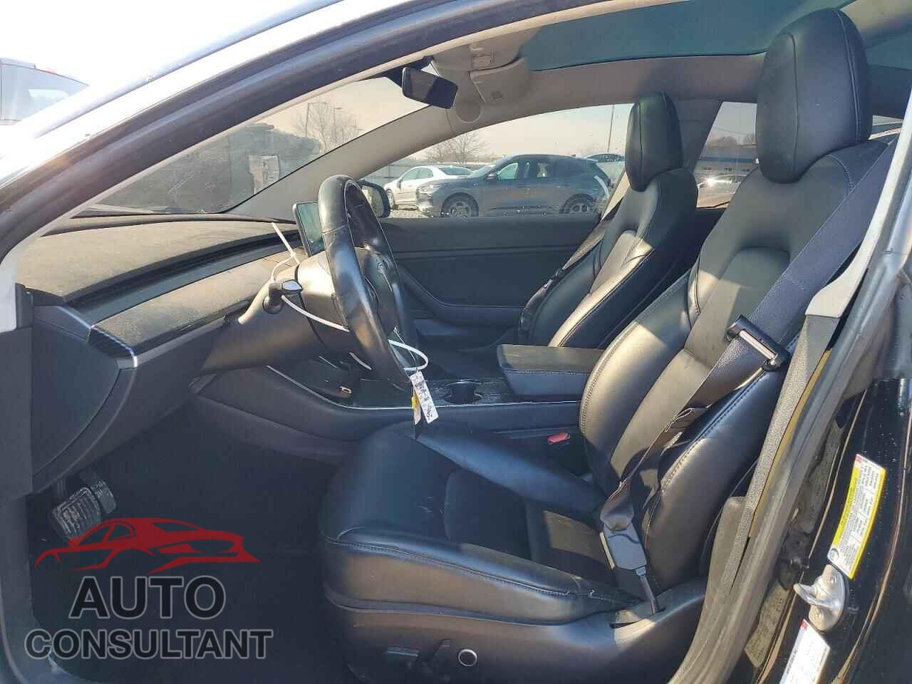 TESLA MODEL 3 2018 - 5YJ3E1EA8JF023051