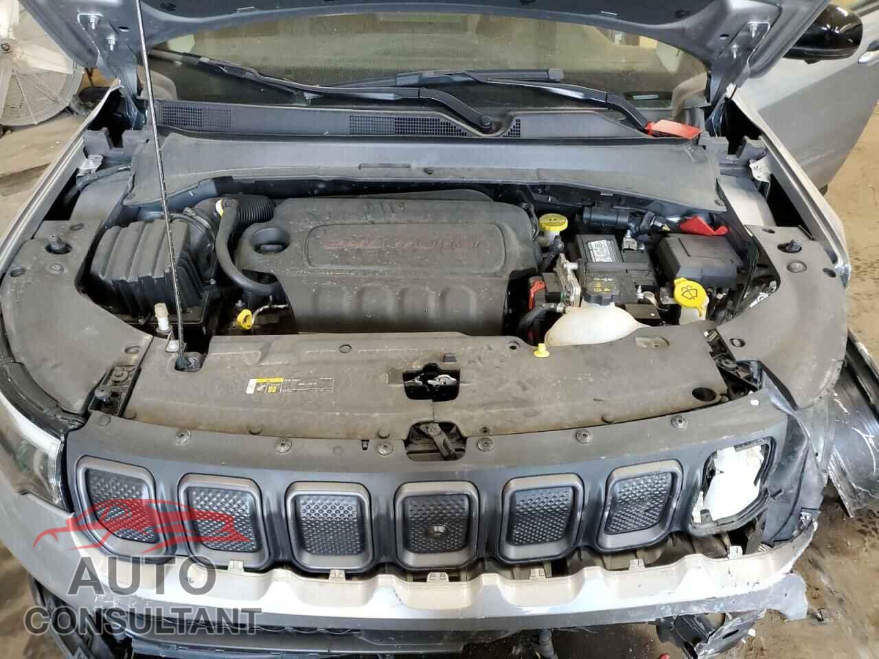 JEEP COMPASS 2022 - 3C4NJDDB4NT201044
