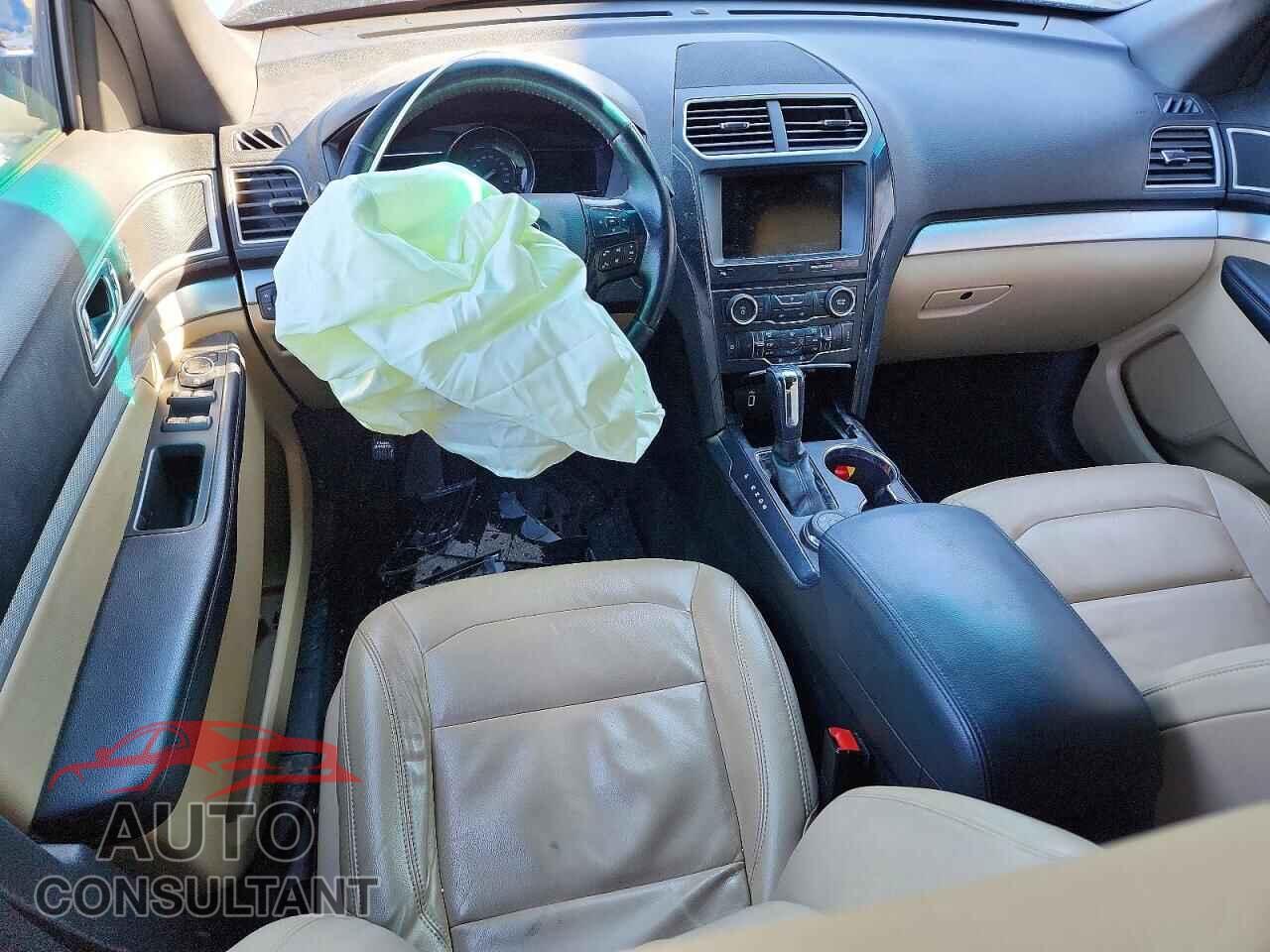 FORD EXPLORER 2017 - 1FM5K8D85HGA14232