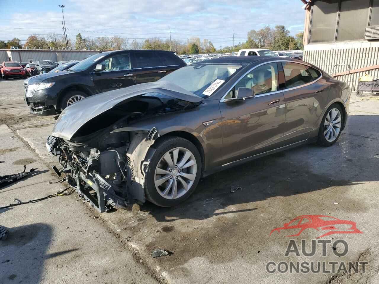 TESLA MODEL S 2016 - 5YJSA1E28GF128648