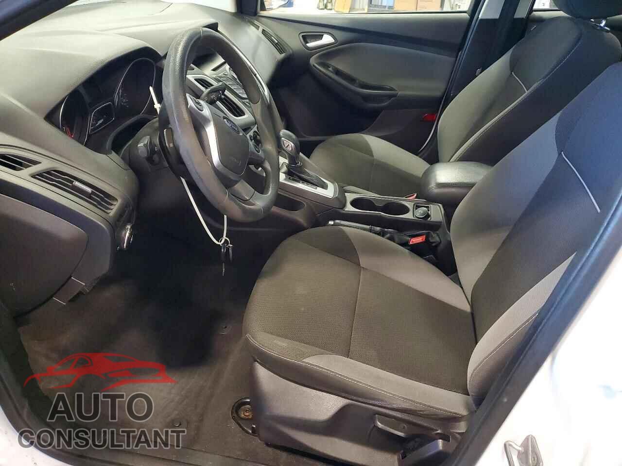 FORD FOCUS 2014 - 1FADP3F21EL168006