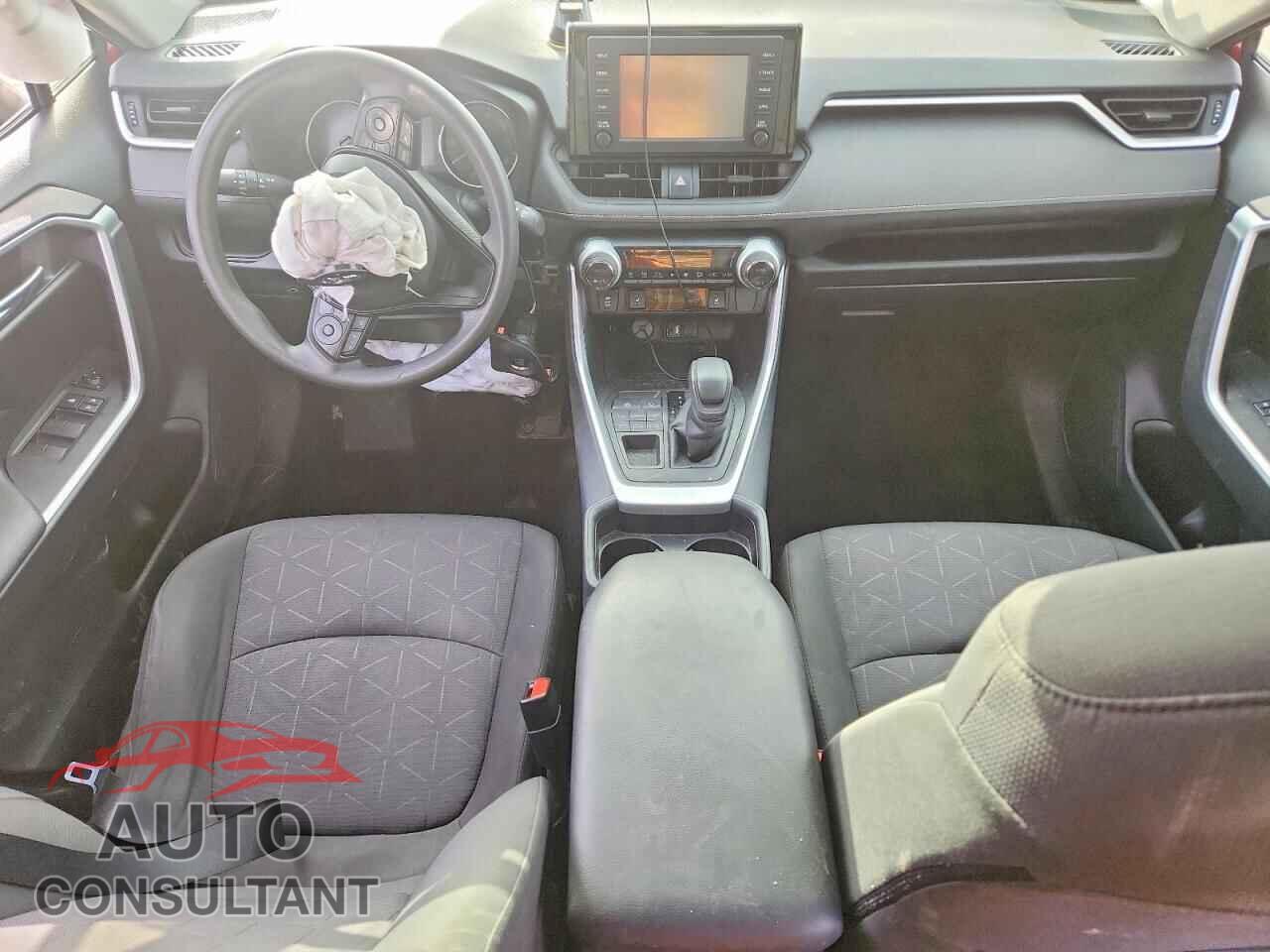 TOYOTA RAV4 2019 - JTMP1RFV2KD029465