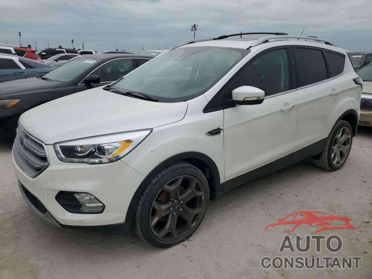 FORD ESCAPE 2017 - 1FMCU0JD1HUA19725