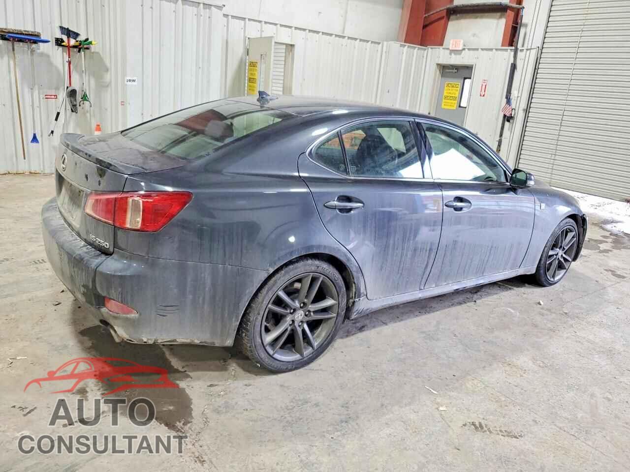 LEXUS IS 2011 - JTHBF5C20B5155590