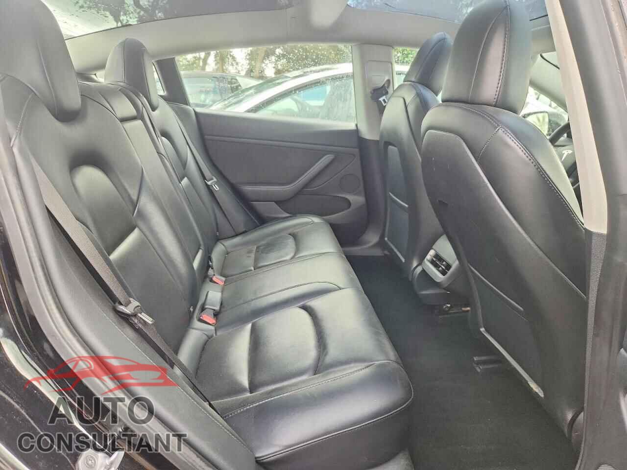 TESLA MODEL 3 2022 - 5YJ3E1EA6NF288069