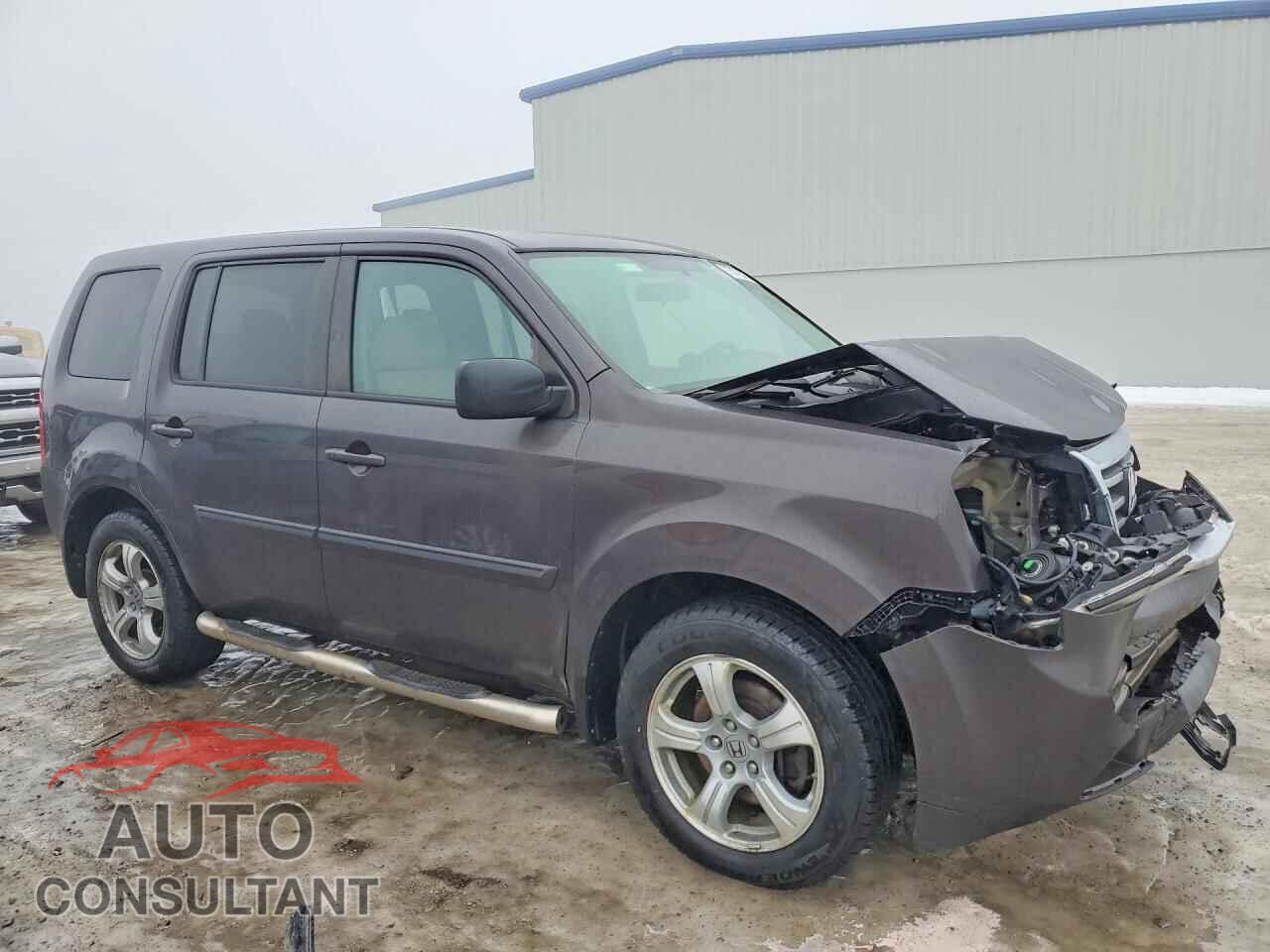 HONDA PILOT 2013 - 5FNYF4H42DB009029