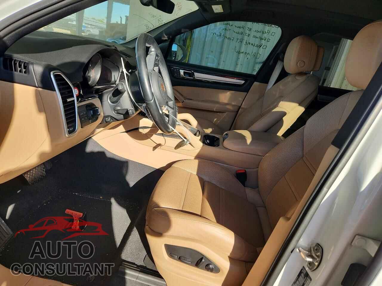 PORSCHE CAYENNE 2023 - WP1AA2AY3PDA03641