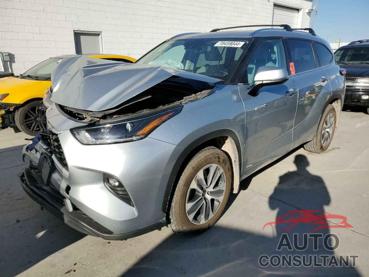 TOYOTA HIGHLANDER 2021 - 5TDHBRCH7MS516099