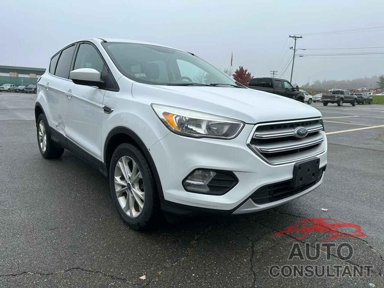 FORD ESCAPE 2017 - 1FMCU9GD8HUC54229