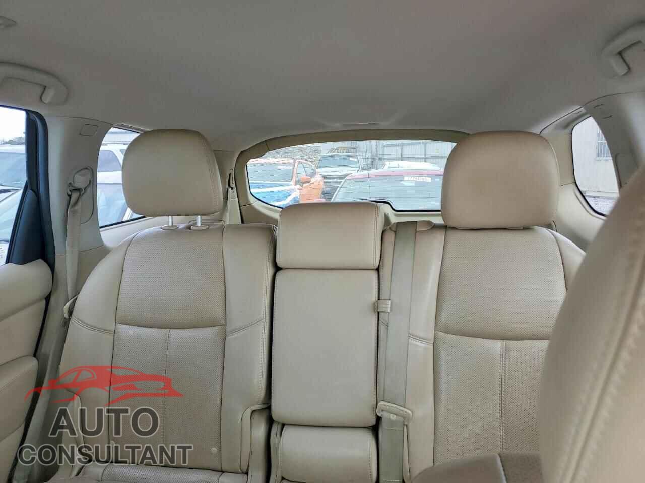 NISSAN PATHFINDER 2014 - 5N1AR2MN0EC664280