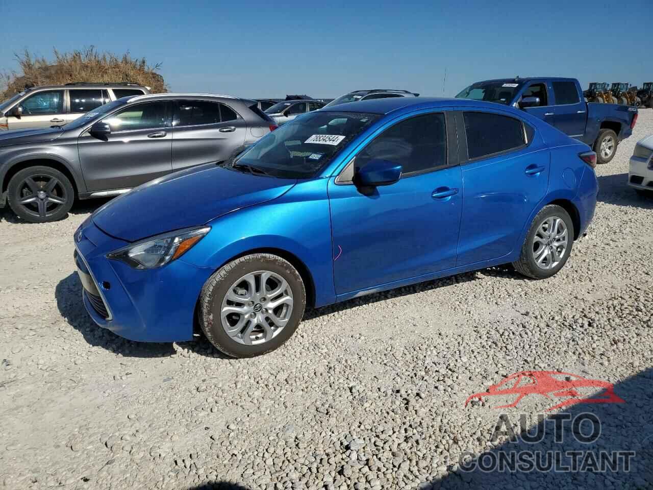 TOYOTA YARIS 2018 - 3MYDLBYV2JY308462