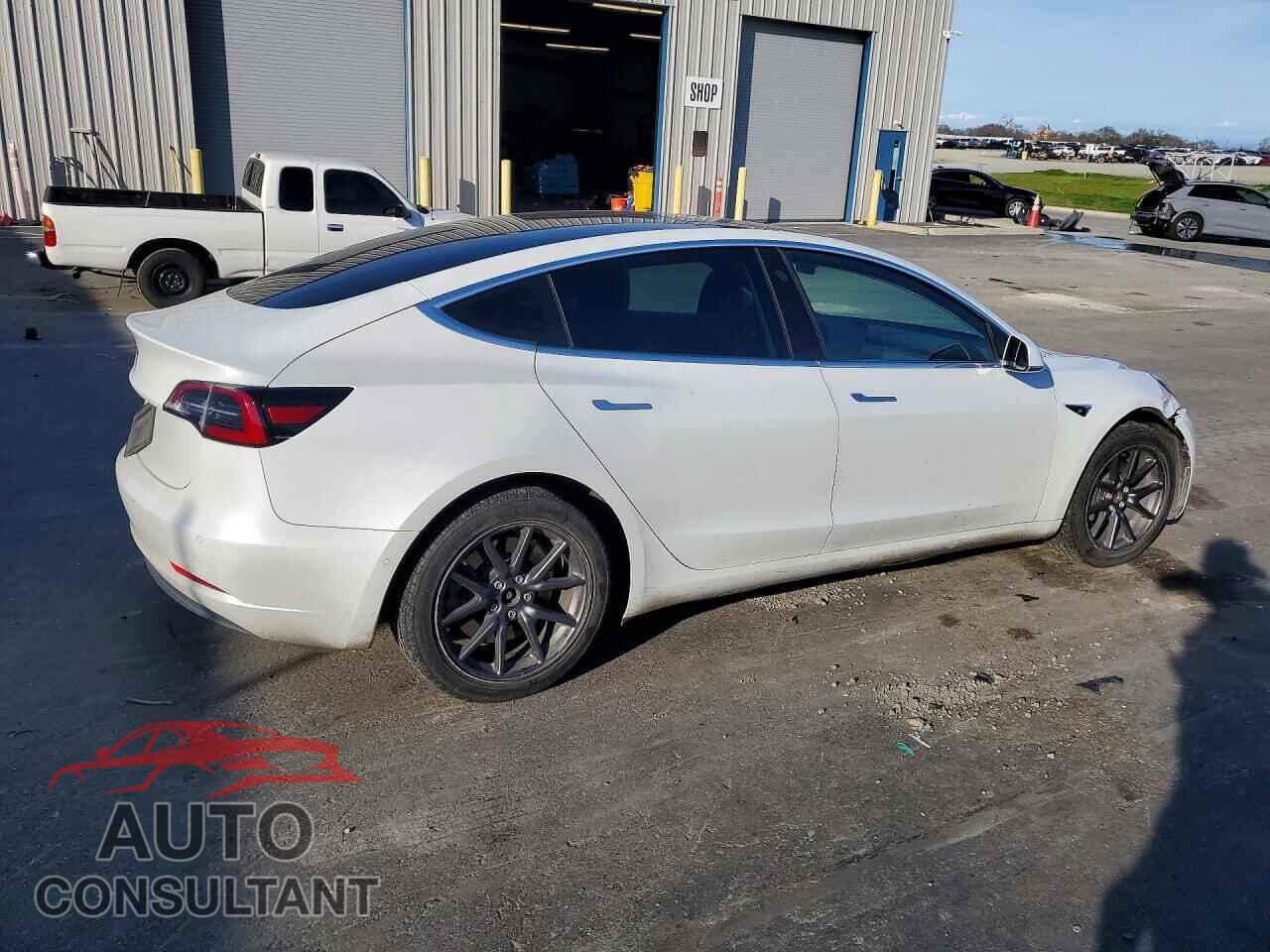 TESLA MODEL 3 2020 - 5YJ3E1EA2LF659788