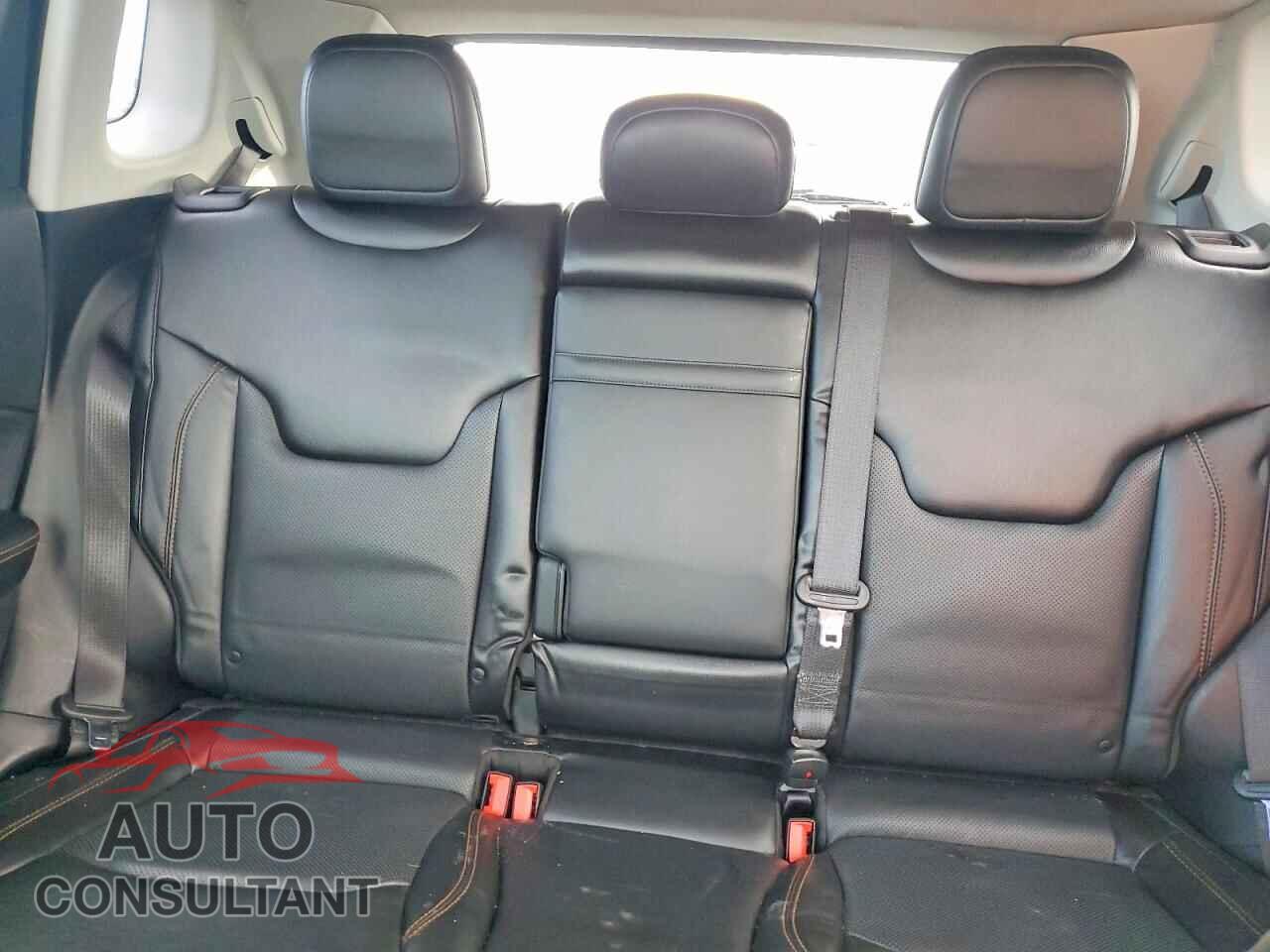 JEEP COMPASS 2018 - 3C4NJDCB8JT392995