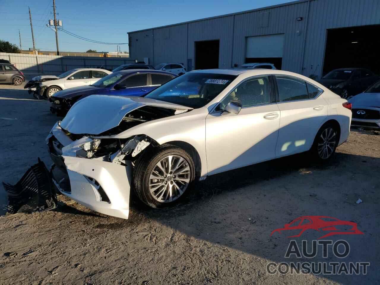 LEXUS ES350 2019 - 58ABZ1B16KU008095