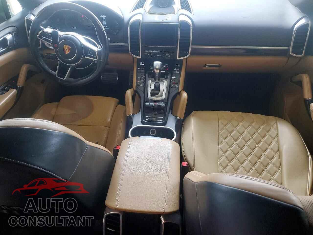 PORSCHE CAYENNE 2015 - WP1AE2A21FLA51479