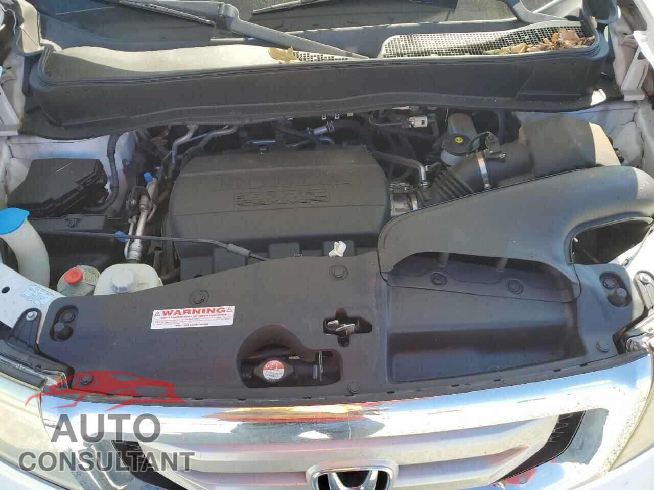 HONDA PILOT 2011 - 5FNYF3H62BB032612