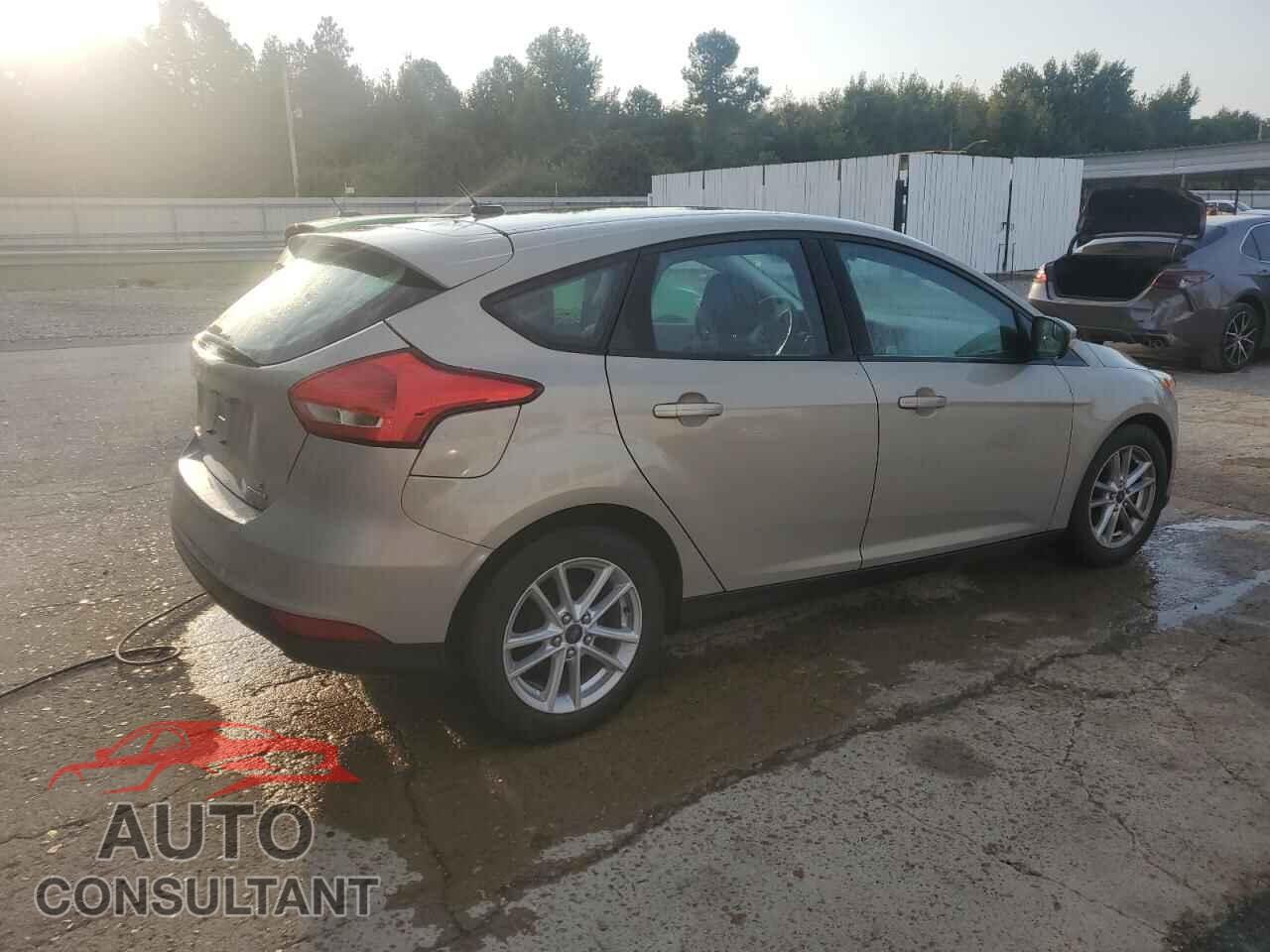 FORD FOCUS 2015 - 1FADP3K28FL355766