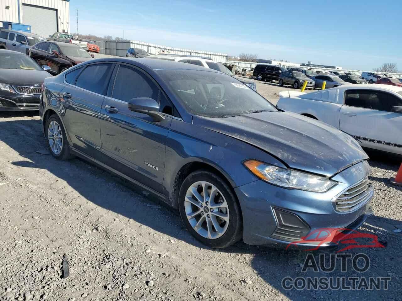 FORD FUSION 2019 - 3FA6P0LU5KR220991