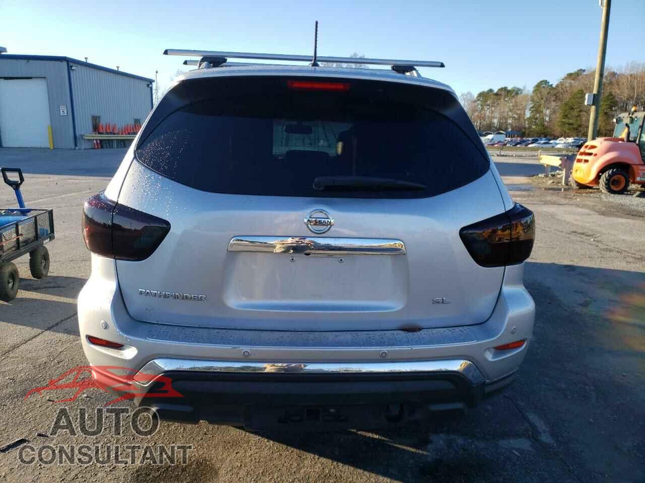 NISSAN PATHFINDER 2017 - 5N1DR2MN2HC606799