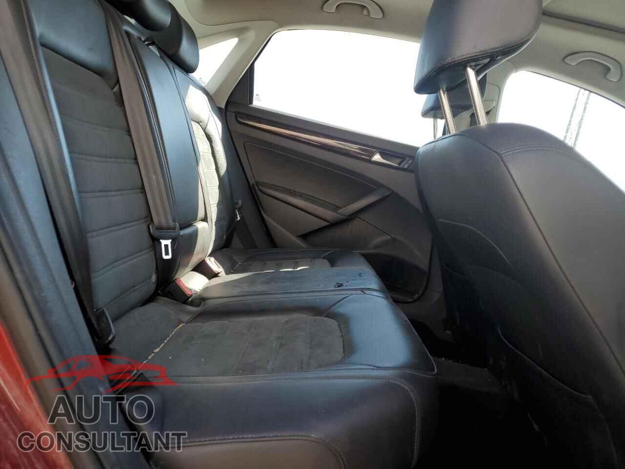 VOLKSWAGEN PASSAT 2015 - 1VWCV7A35FC030633