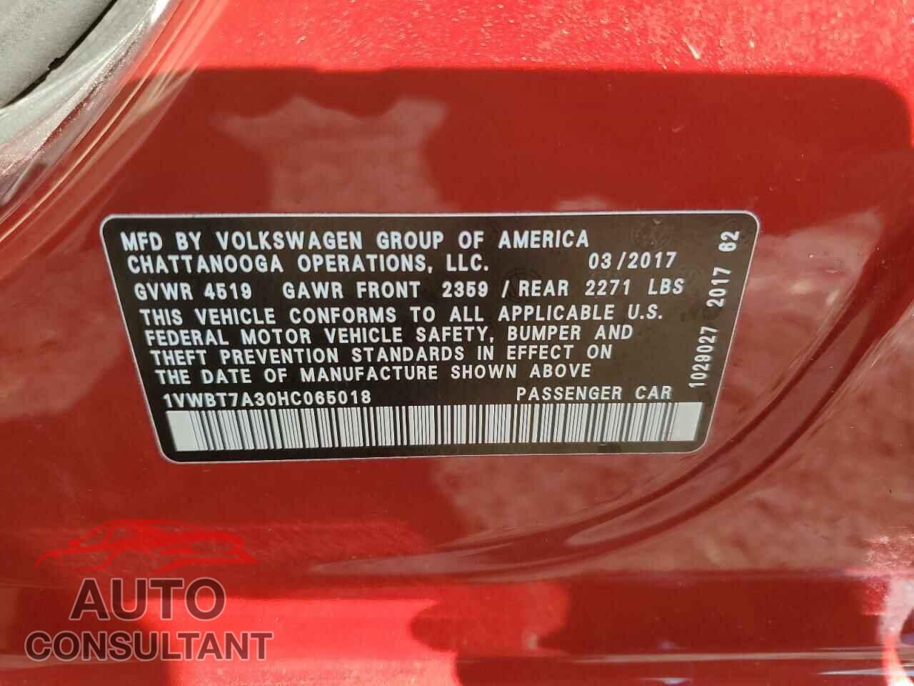 VOLKSWAGEN PASSAT 2017 - 1VWBT7A30HC065018