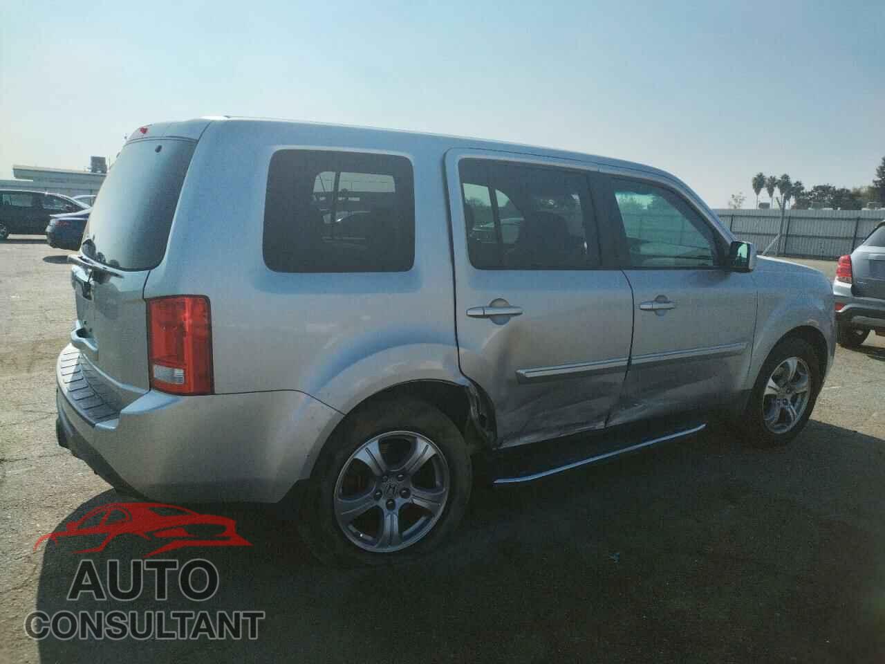 HONDA PILOT 2012 - 5FNYF3H62CB011485