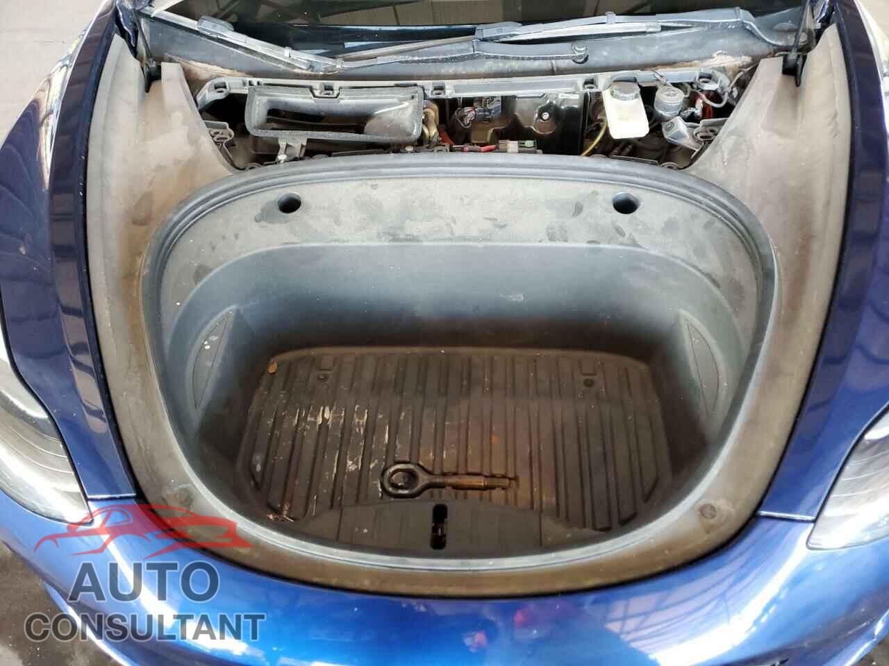 TESLA MODEL 3 2023 - 5YJ3E1EA8PF448200