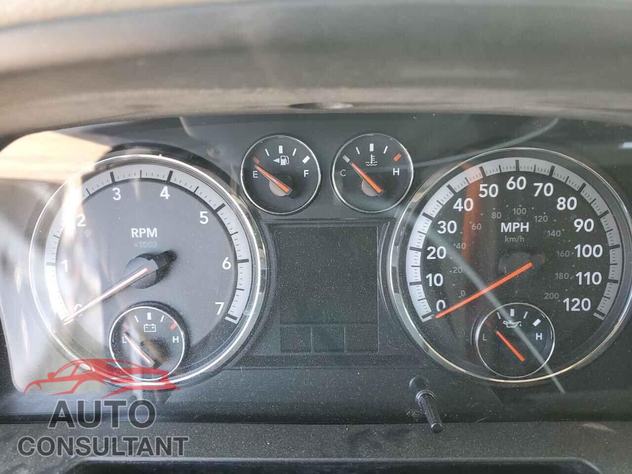 DODGE RAM 1500 2012 - 1C6RD7LP4CS122440