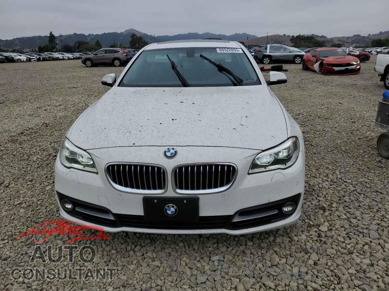 BMW 5 SERIES 2016 - WBA5A5C55GG355218