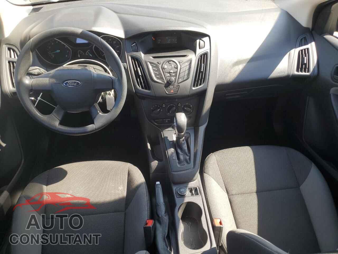 FORD FOCUS 2014 - 1FADP3E29EL262409