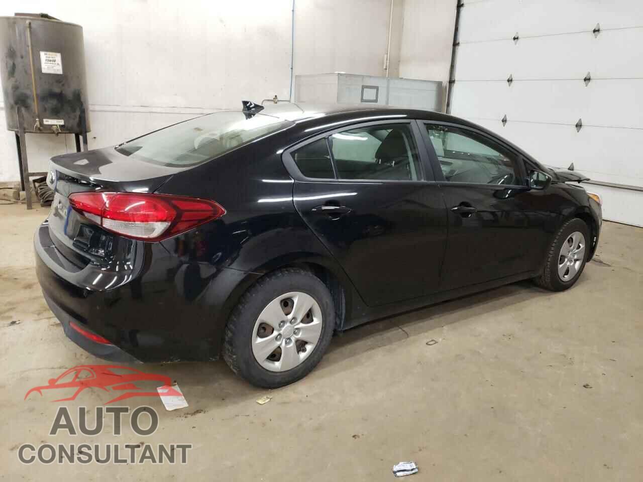 KIA FORTE 2017 - 3KPFK4A74HE148730