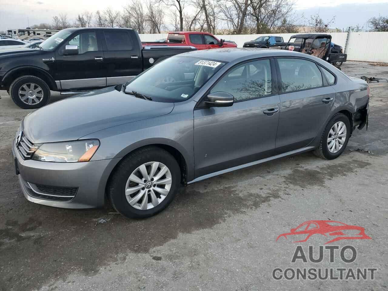 VOLKSWAGEN PASSAT 2013 - 1VWAH7A31DC113228